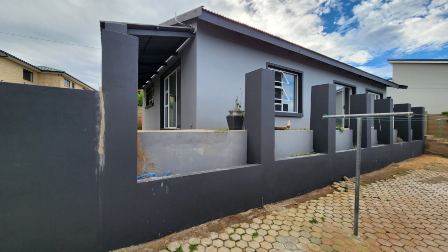 8 Bedroom Property for Sale in Dana Bay Western Cape